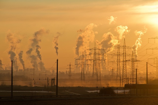 Zmniejszanie emisji zanieczyszczeń w przemyśle